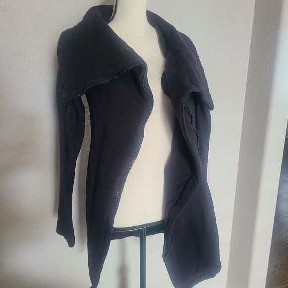 BB Dakota Tops - BB Dakota Zip Asymmetric Long Sweatshirt Black Chunky Collar Jacket S